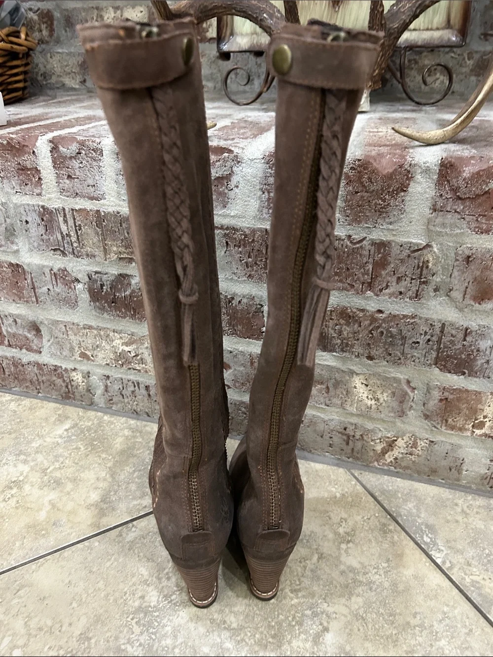 Ariat dark brown